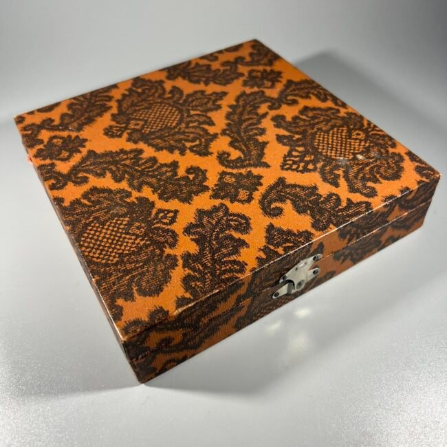 Sauksteliai-sidabriniai-tarybiniai-87520praba-1220vnt.204.jpg Sauksteliai-sidabriniai-tarybiniai-87520praba-1220vnt.204.jpg