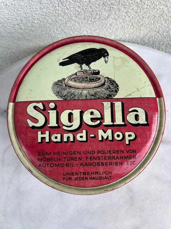 Grindų bei automobilių valymo ir poliravimo šepetys SIGELLA HAND-MOP, ZUM REINIGEN UND POLIEREN VON MÖBELN, TÜREN, FENSTERRAHMEN, AUTOMOBIL-KAROSSERIEN ETC, originalioje dėžutėje. Vokietija. 1920-1930 m. Kaina 67