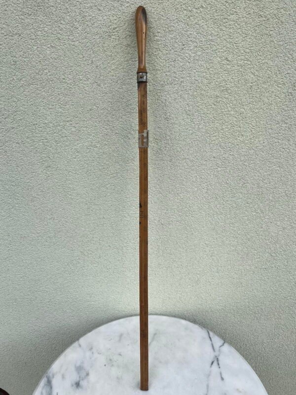 Metras siuvėjo medinis, antikvarinis. Kaina 63