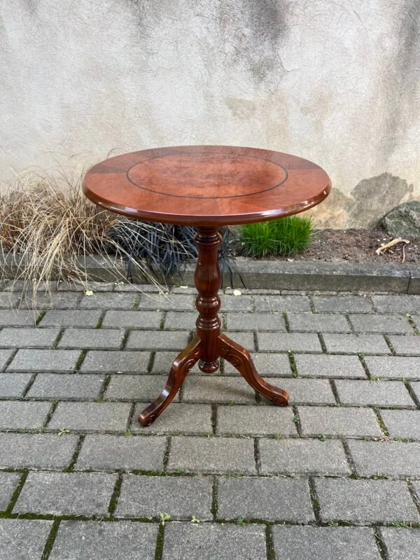 Stalas, kavos staliukas, stovelis apvalus, tvirtas, medinis, raudonmedžio, Mahogany, medienos. Kaina 83