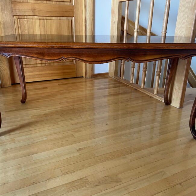 Staliukas-kavos-dengtas-lukstu202.jpg Staliukas-kavos-dengtas-lukstu202.jpg