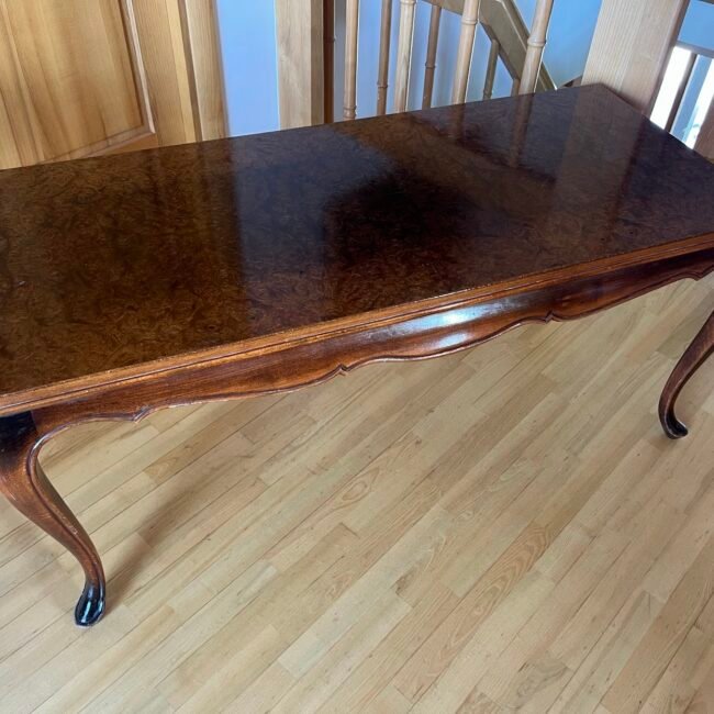 Staliukas-kavos-dengtas-lukstu203.jpg Staliukas-kavos-dengtas-lukstu203.jpg