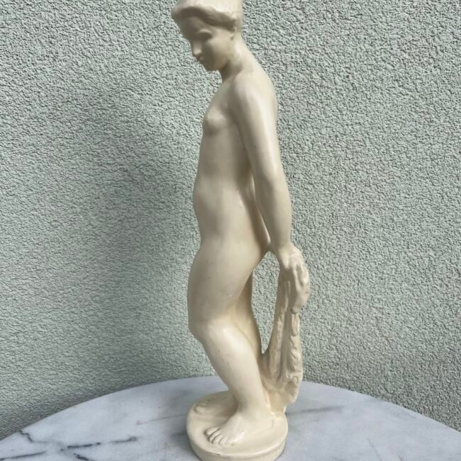 Statulele-20Nuoga-moteris-keramika-C5A0tC49BpC3A1n-Kotrba-nuoga-moteris-aktas204120cm.204.jpg Statulele-20Nuoga-moteris-keramika-C5A0tC49BpC3A1n-Kotrba-nuoga-moteris-aktas204120cm.204.jpg