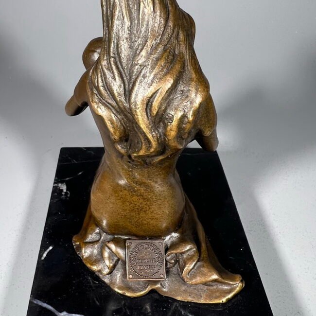 Statulele-Motina20su20vaiku-motinyste-bronzine-france205.jpg Statulele-Motina20su20vaiku-motinyste-bronzine-france205.jpg