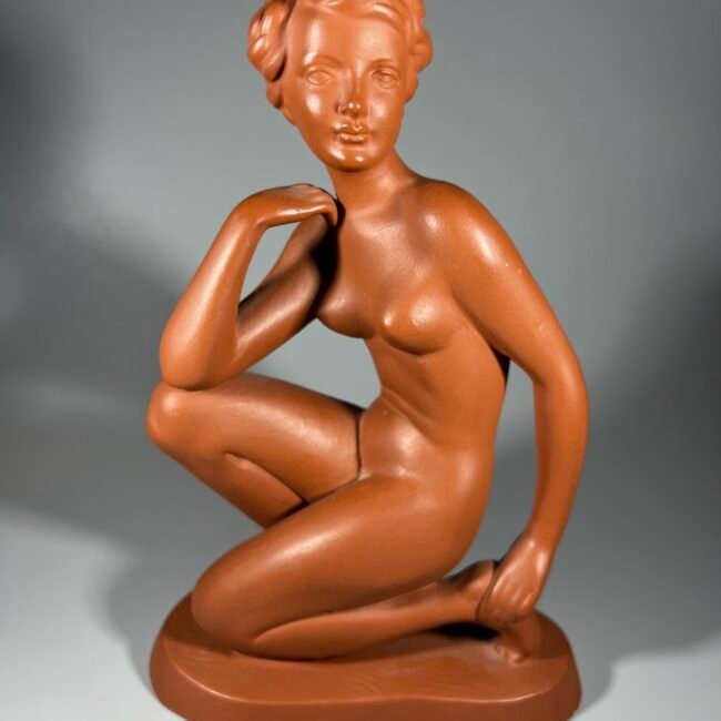 Statulele-Nuoga-moteris-Austria-Fink20Gmundner-Ceramics-1950-196020m.201.jpg