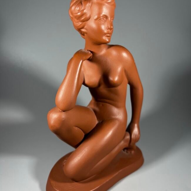 Statulele-Nuoga-moteris-Austria-Fink20Gmundner-Ceramics-1950-196020m202.jpg
