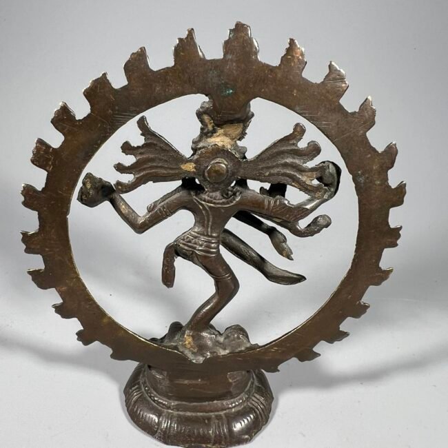 Statulele-bronzine-sokanti-siva-deive204.jpg