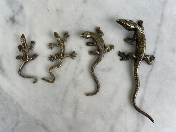 Statulėlė Driežas, driežai žalvariniai. 4 vnt. Kaina 28, 28, 38, 48