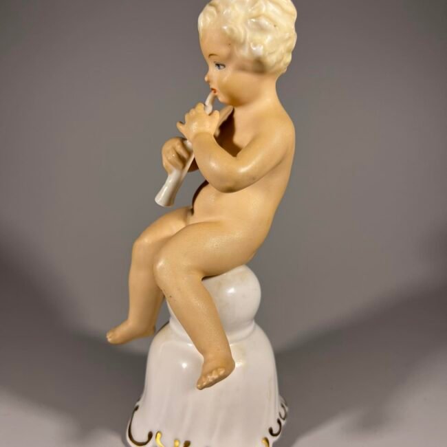 Statulele-porcelianine-Schaubach-Kunst-Wallendorf-20Vokietija-Putti-Cherub-20groja-fleita204.jpg