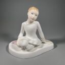 Statulele-porcelianine-jaunoji-balerina-royal-doulton202.jpg