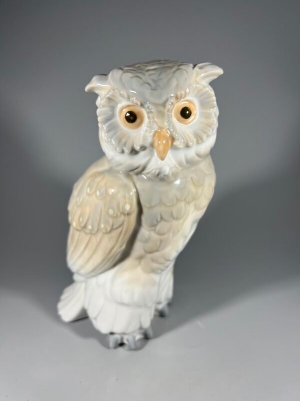 Statulėlė porcelianinė Trumpaausė pelėda. NAO by Lladró. Made in Spain. Kaina 58