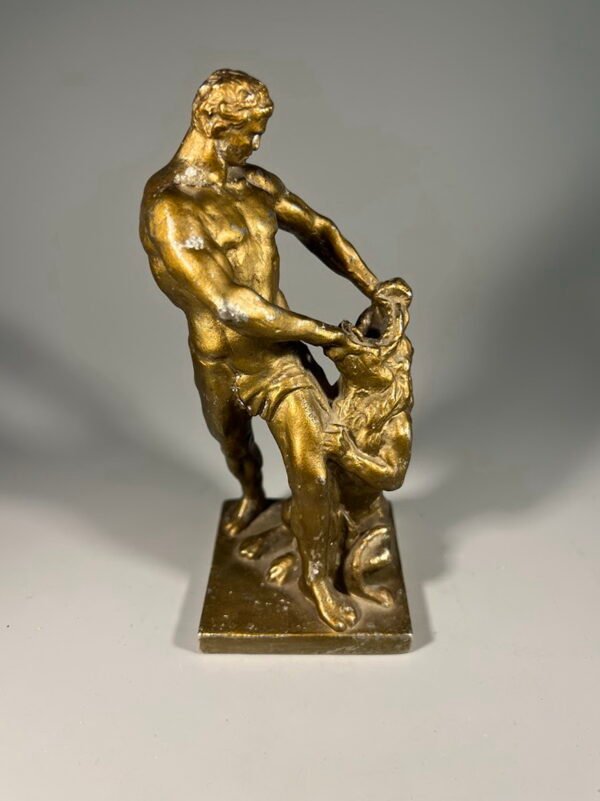 Statulėlė Samsonas su liūtu. Aliuminis. Kaina 28