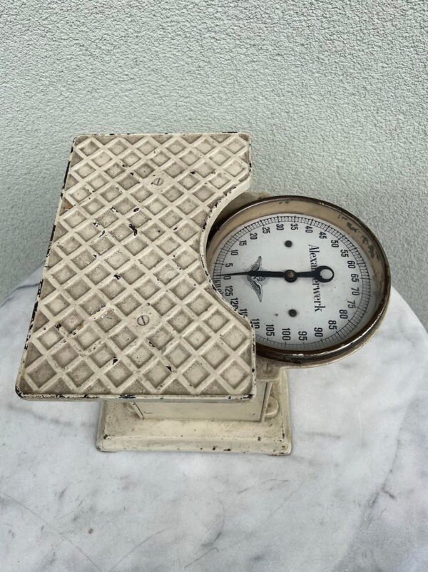 Svarstyklės Alexanderwerk, Alexandra antikvarinės, tarpukario laikų, vokiškos, špižinės, ketaus, veikiančios. Kaina 168