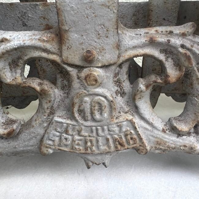 Svarstykles-spizines-antikvarines-Juliusz-Sperling-1020kg.-ketaus202.jpg