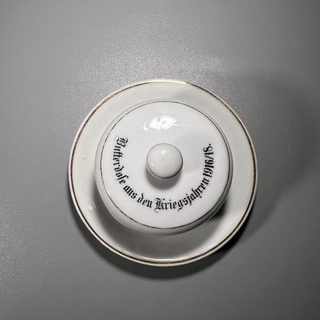Sviestine-Butterdose-aus-den-Kriegsjahren-1916-1918202.jpg Sviestine-Butterdose-aus-den-Kriegsjahren-1916-1918202.jpg