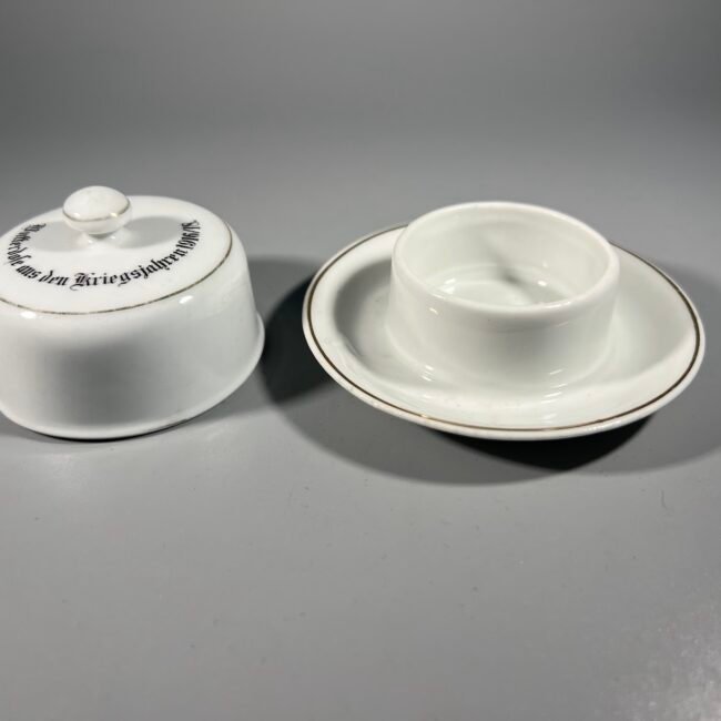 Sviestine-Butterdose-aus-den-Kriegsjahren-1916-1918203.jpg Sviestine-Butterdose-aus-den-Kriegsjahren-1916-1918203.jpg