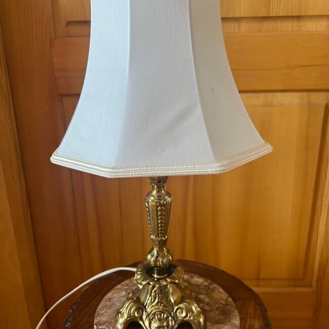 Sviestuvas-pastatomas-staline-lempa-zalvariniu-pagrindu204620cm.204.jpg