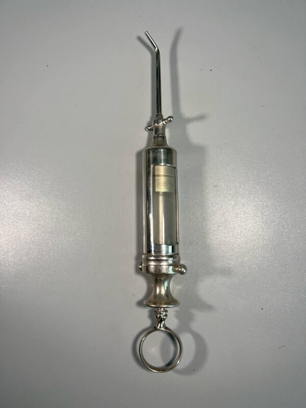 Švirkštas chirurginis, antikvarinis, ICo, pagamintas "The Kny-Scheerer Corporation". JAV. XX a. pr. Kaina 48