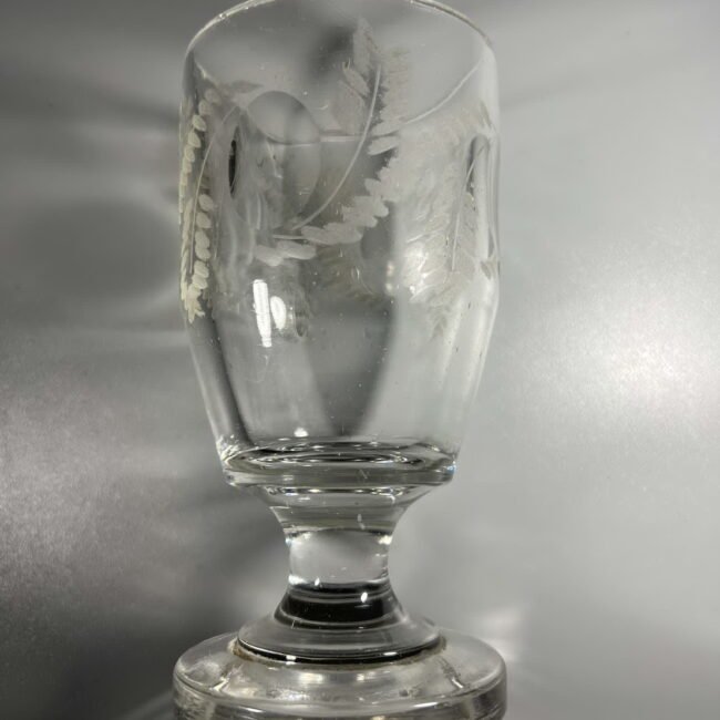 Taure-puosta-raiziniais-antikvarine2020020ml.202.jpg Taure-puosta-raiziniais-antikvarine2020020ml.202.jpg