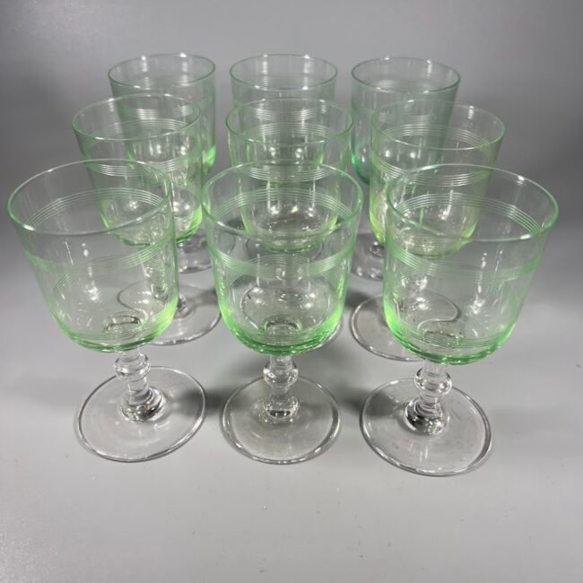 Taure20urano20stiklo20antikvarine20pranc.205.jpg Taure20urano20stiklo20antikvarine20pranc.205.jpg