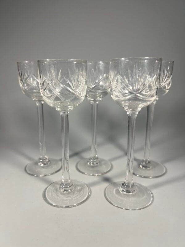 Taurelė stipriesiems gėrimams, raižyto stiklo. 30 ml. 5 vnt. Kaina po 5