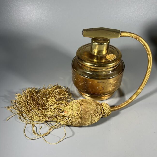 Tualetinis-rinkinys-Bohemia-made-in-20czechoslovakia20206.jpg Tualetinis-rinkinys-Bohemia-made-in-20czechoslovakia20206.jpg