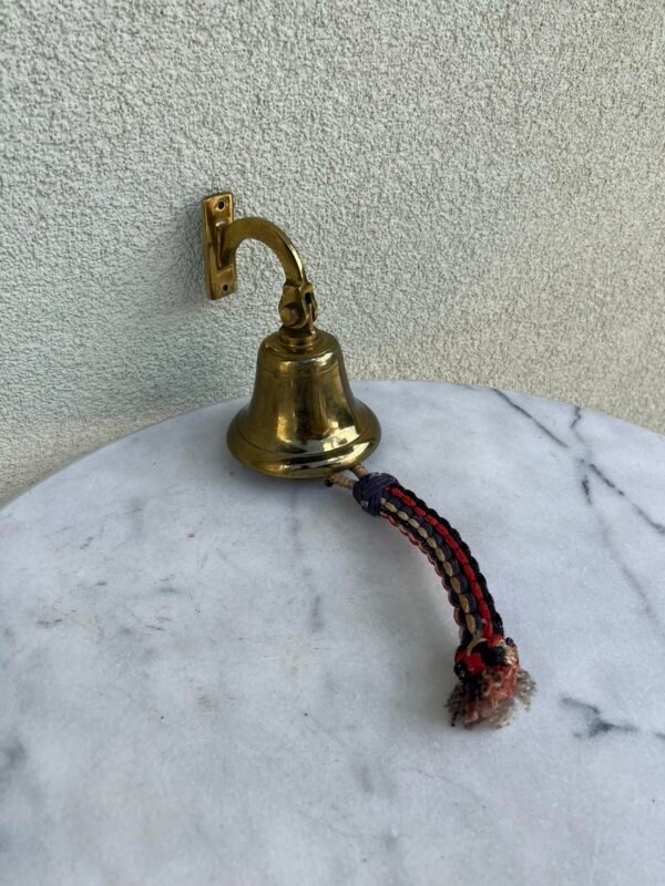 Varpas, varpelis su laikikliu, žalvarinis, jūrinis, antikvarinis. Kaina 73