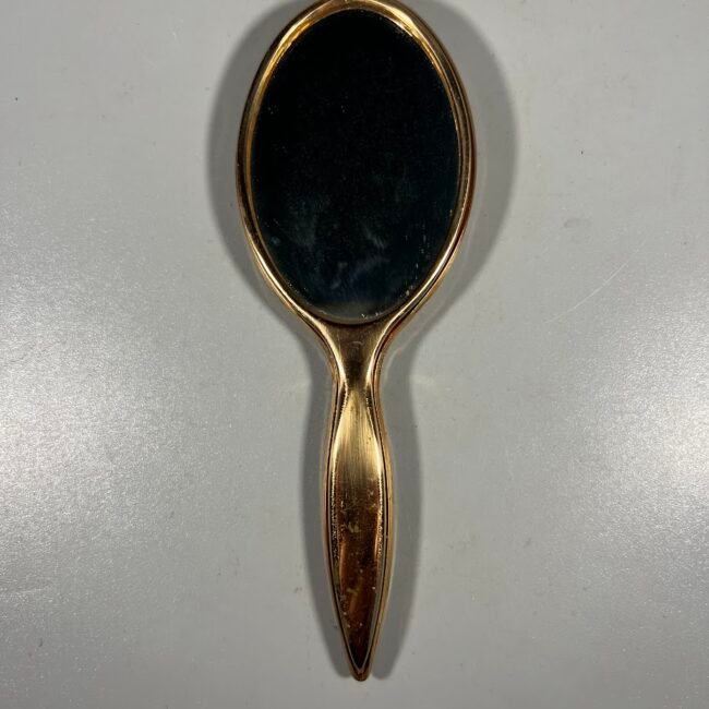 Veidrodelis-porcelianinis-Limoges-prancuziskas202.jpg Veidrodelis-porcelianinis-Limoges-prancuziskas202.jpg