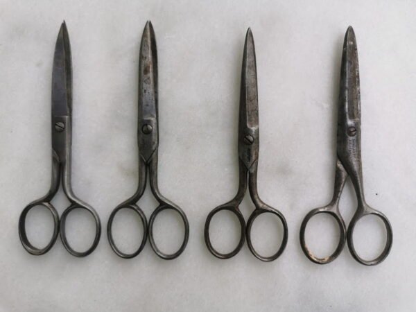 Žirklės antikvarinės. LIKO 3 vnt. Kaina po 12