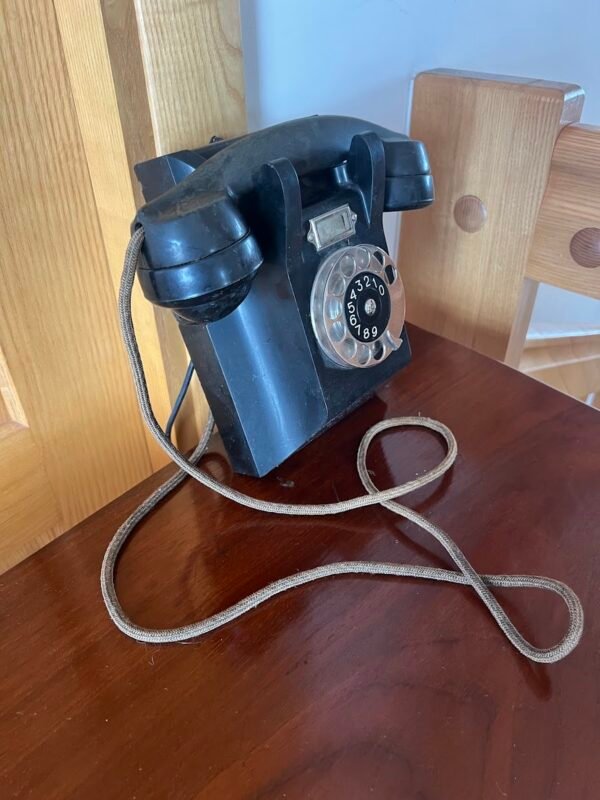 Telefonas sieninis, bakelitinis, antikvarinis, Telegrafverkets Verkstad, 1930-1950 m. Kaina 118