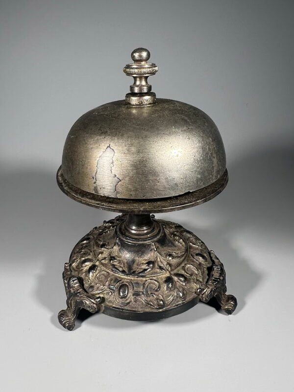 Varpelis, skambutis stalinis, viešbučio, antikvarinis Art Nouveau stiliaus. 1870-1920 m. Kaina 68