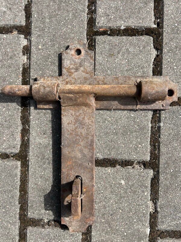 Durų, vartų skląstis, užraktas, stambus, metalinis. Kaina 33