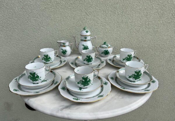 Servizas porcelianinis Herend Apponyi, Chinese Bouquet Green. Kaina 893