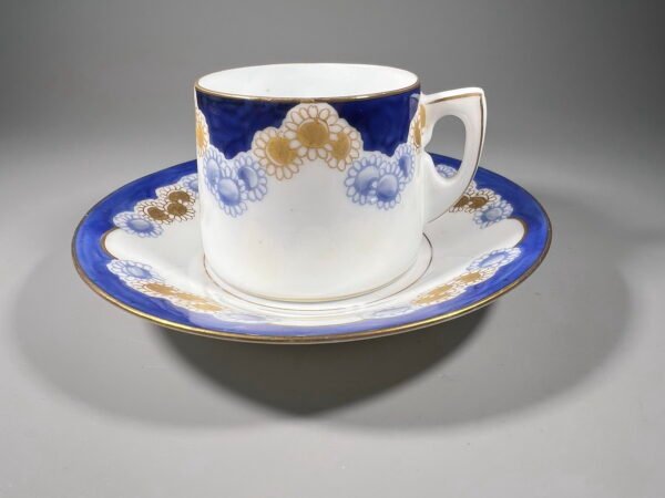 Puodelis su lėkštute porcelianiai, antikvariniai, Art Deco stiliaus, Thomas Bavaria, 1908 -1939 m. 80 ml. 2 vnt. Kaina po 16