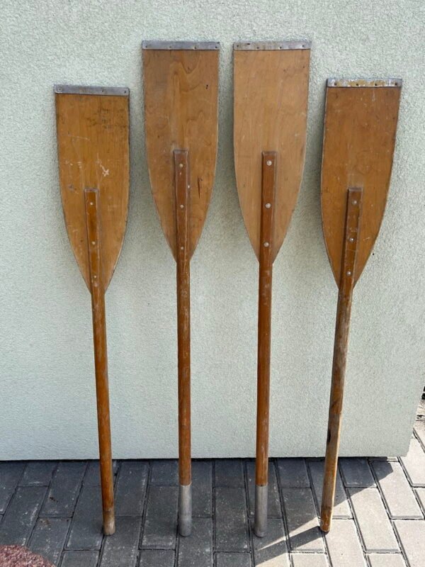 Irklai mediniai, antikvariniai. 2 poros. Kaina po 43 už porą