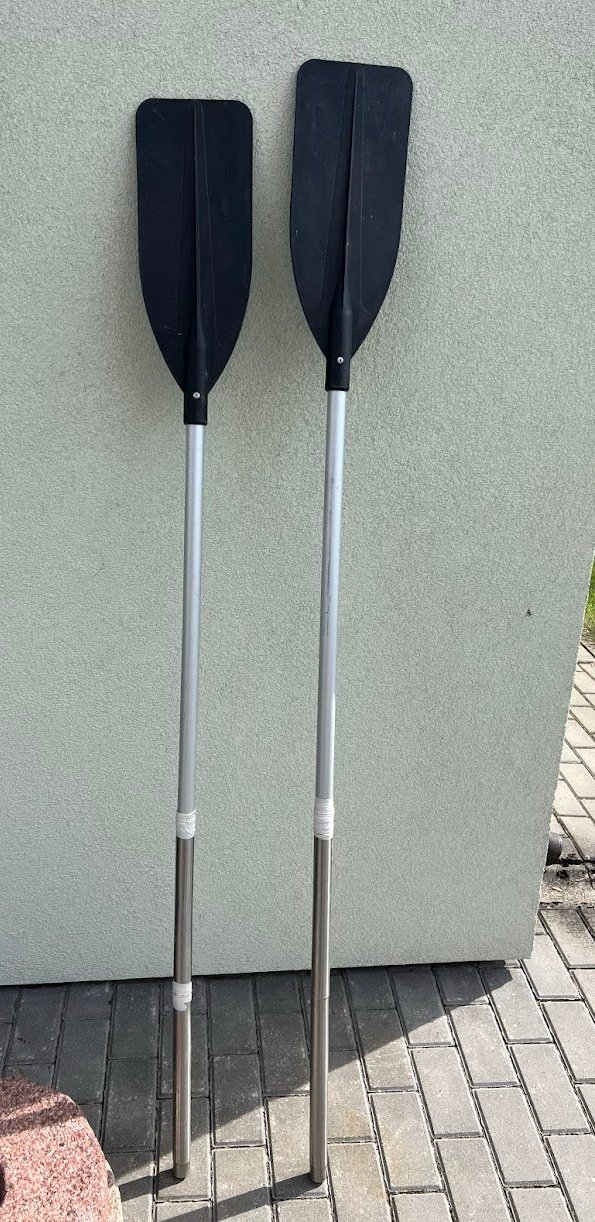 Irklai sudedami, vintažiniai. Kaina 18 už abu.