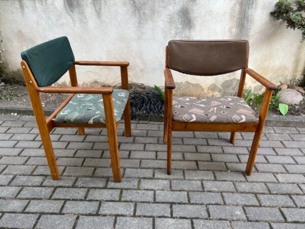 Krėslas, krėslai Mid-century modern stiliaus, sovietiniai, tarybinių laikų, restoraniniai. 1970 m. 2 vnt. Kaina po 38