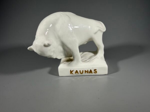 Vintažinė porcelianinė statulėlė „Stumbras“ – Kauno „Jiesia“ (1974–1990 m.)