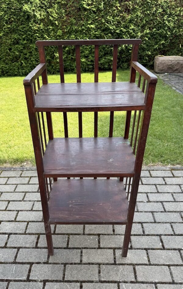 Antikvarinė medinė trijų aukštų etažerė (Aukštis 115 cm, Secesijos / Art Deco stilius)