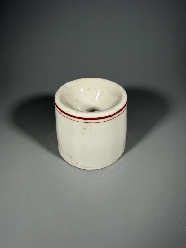 Vintažinė porcelianinė rašalinė „Korosten“ (1955–1962 m., aukštis 5 cm)
