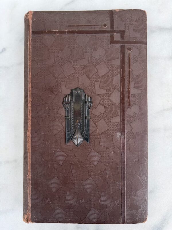Antikvarinis tarpukario Lietuvos, Art Deco stiliaus, nuotraukų albumas su metaline plakete (XX a. 3–4 deš., 26 x 36 cm)