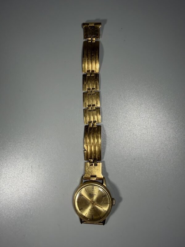 Veikiantis vintažinis paauksuotas mechaninis laikrodis „Raketa 16 Jewels“ (3,5 cm, Au apyrankė 14 cm, 1960–1970 m.)
