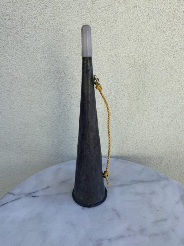 Antikvarinis cinkinis laivo rūko ragas / Signalinis trimitas (44 cm)