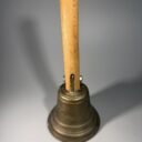 antikvarinis-zalvarinis-mokyklinis-varpelis-25cm.jpg