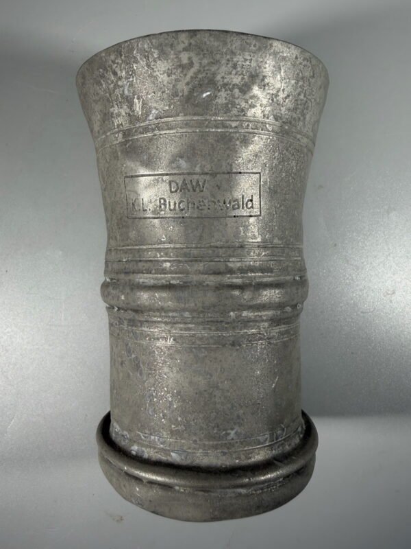 Metalinė taurė su „DAW K.L. Buchenwald“ įrašu ir SS simbolika (Istorinė reprodukcija, 10.5 cm)
