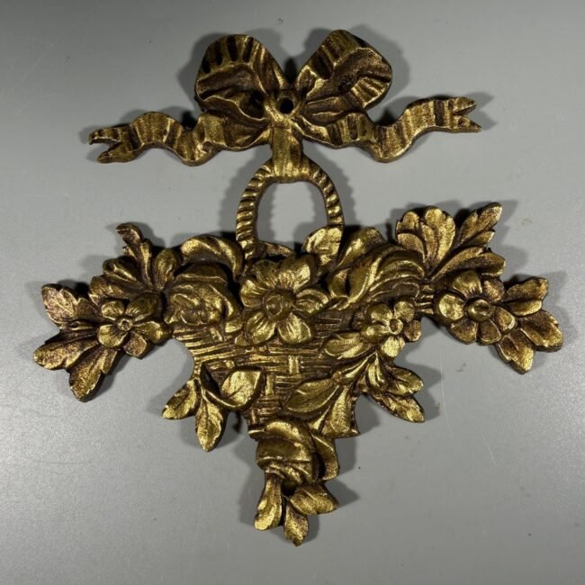 prancuziska-zalvarine-aplikacija-geliu-krepselis-louis-xvi.jpg prancuziska-zalvarine-aplikacija-geliu-krepselis-louis-xvi.jpg