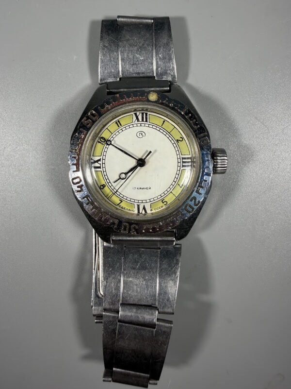 Tarybinis, sovietinių laikų vyriškas narų laikrodis „Vostok Amphibia“ 200m (17 akmenų, SSRS, su metaline apyranke)